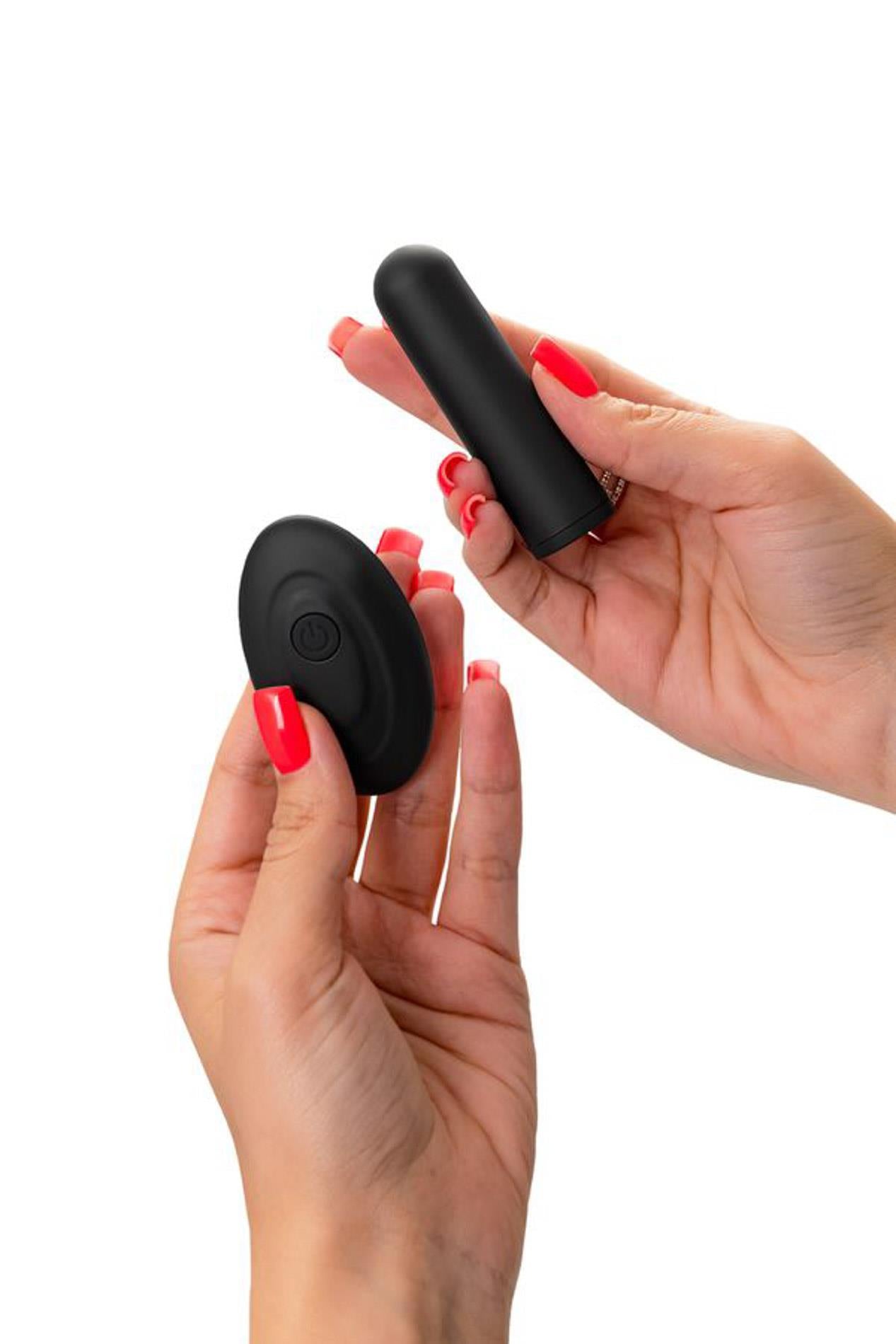 Bilă vibratoare RealStick CALIBER 7 cm cu telecomandă