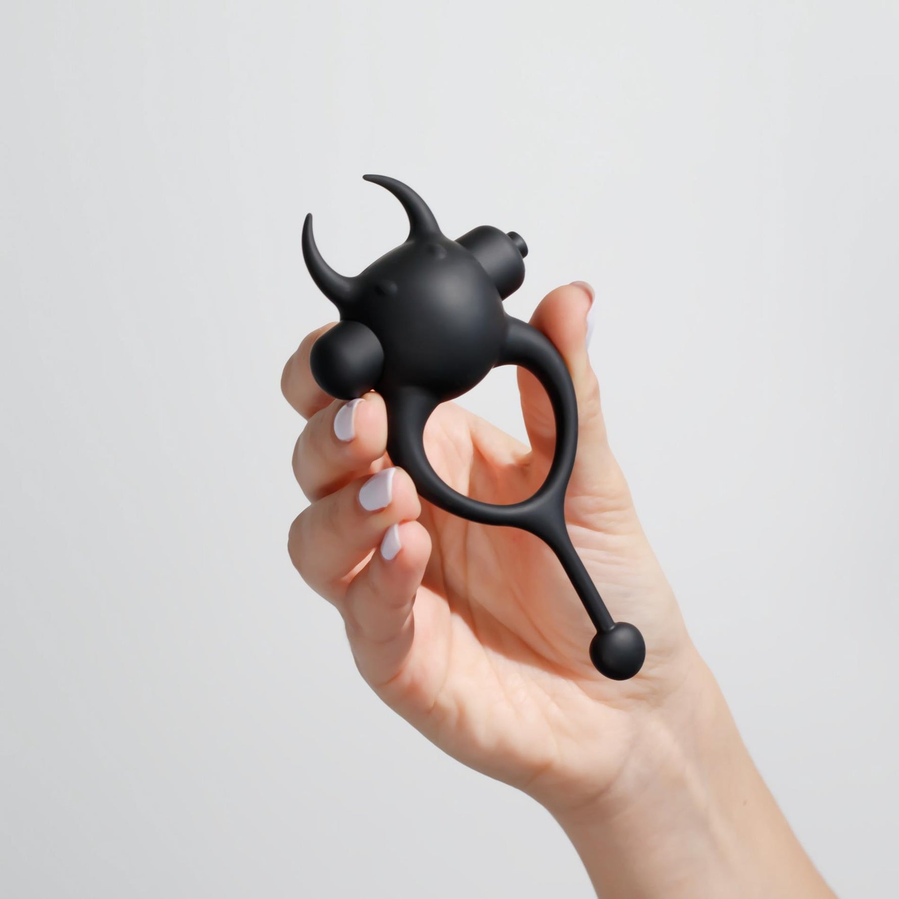 Inel vibrator pentru penis CRUSHIOUS DAEMON, negru