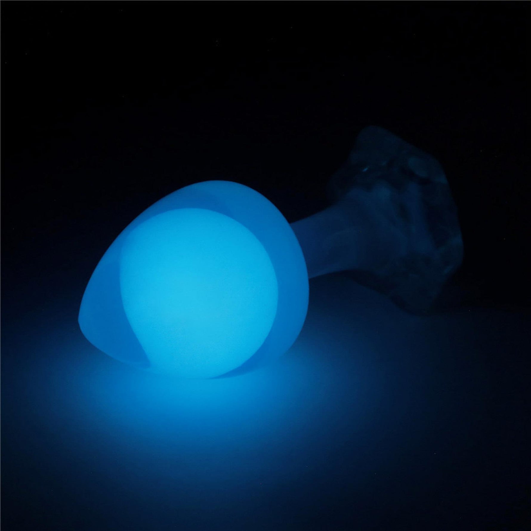 Plug anal Gemoria din silicon, fosforescent, cu bilă albastră