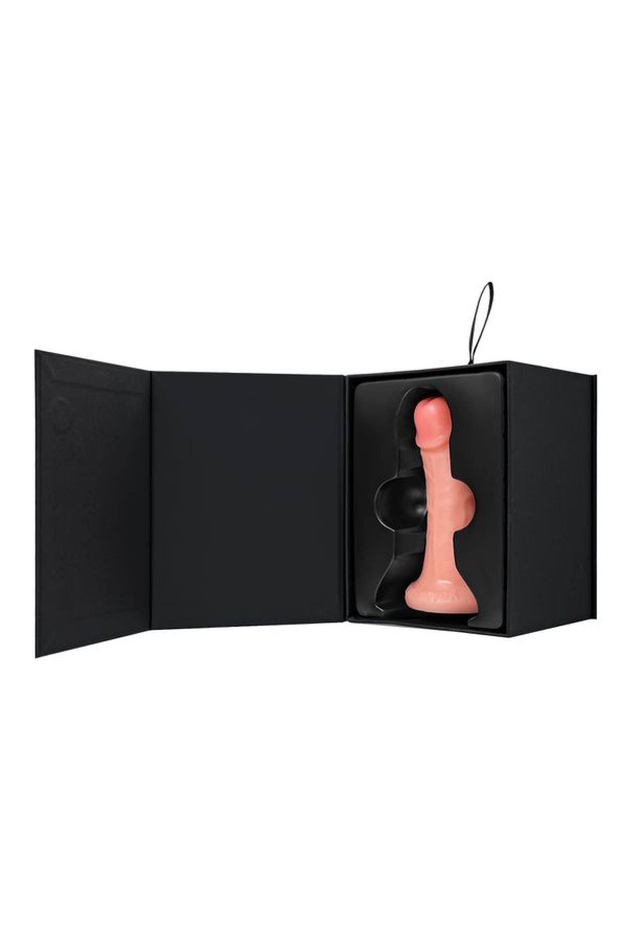 Dildo realist de culoarea pielii, calibru 14 cm, cu ventuză
