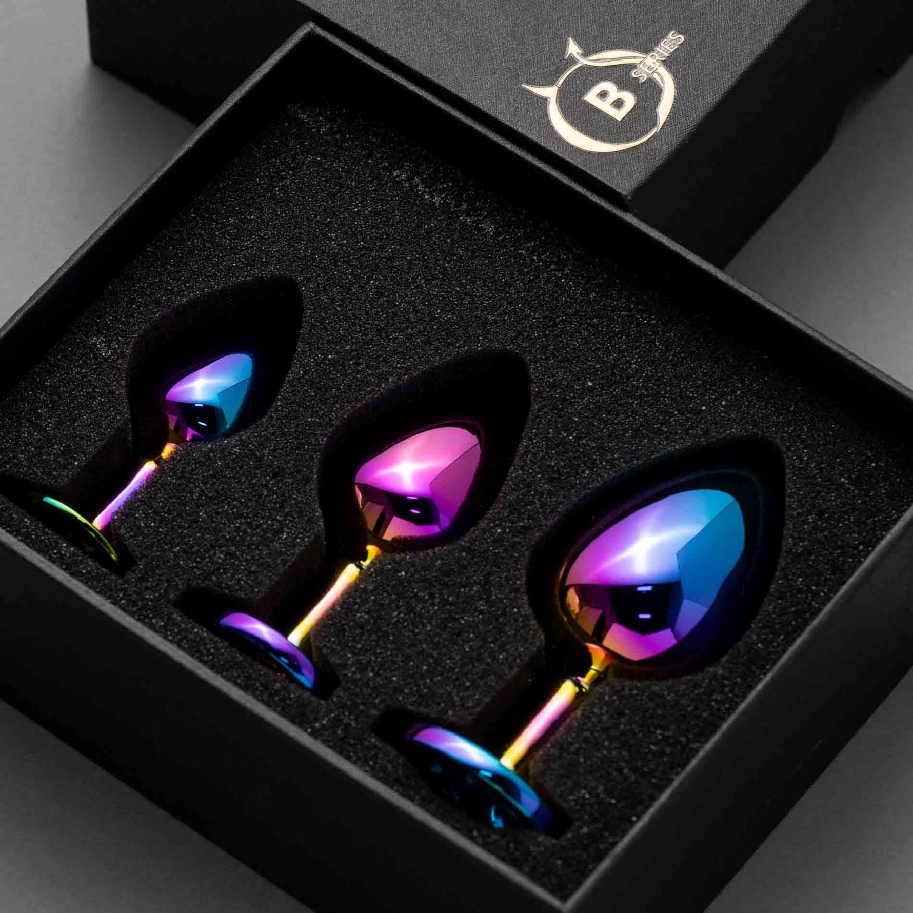 Set de dopuri anale din oțel inoxidabil multicolore HeavyFun seria B