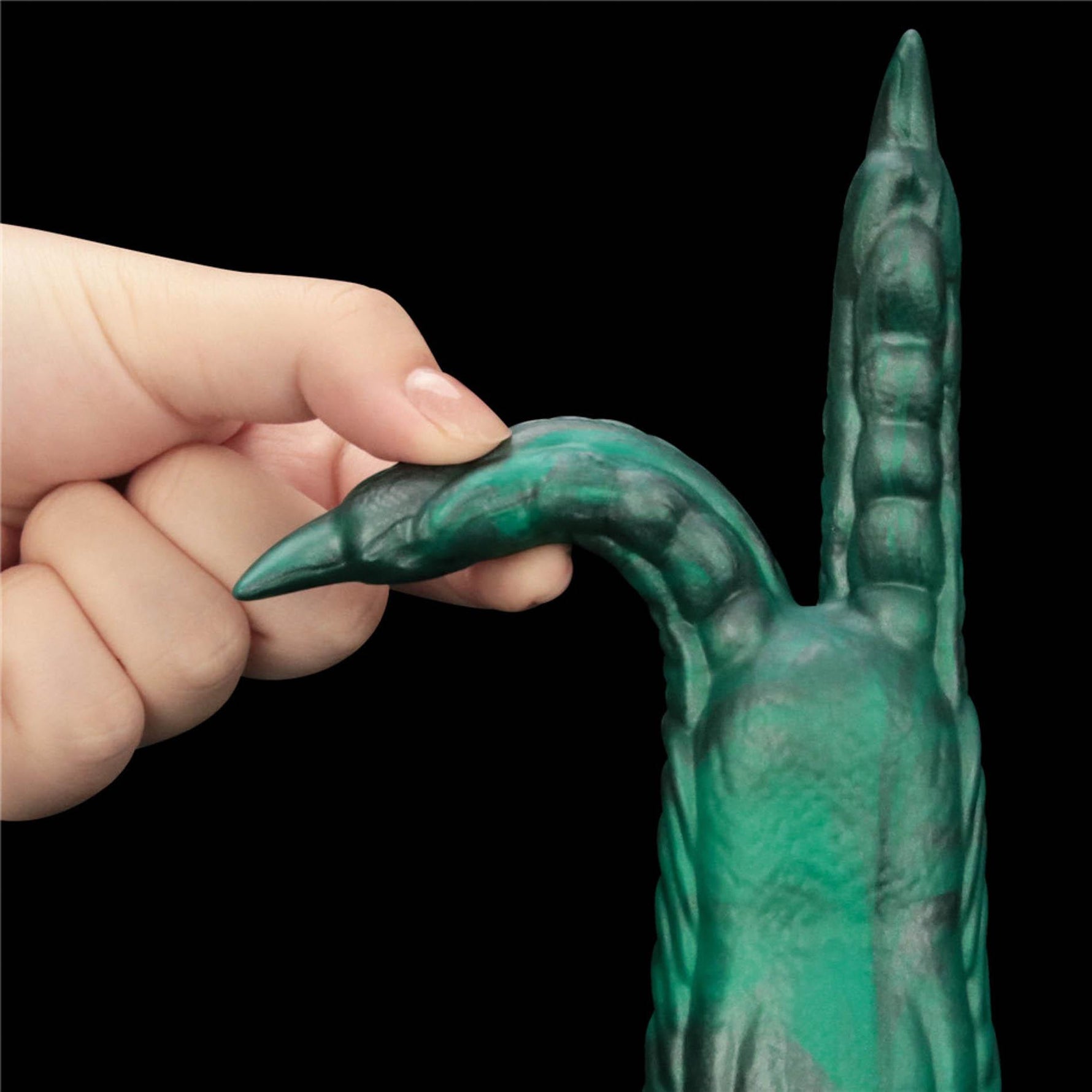 Dildo vibrant Lovetoy din silicon cu gheare duble 19 cm