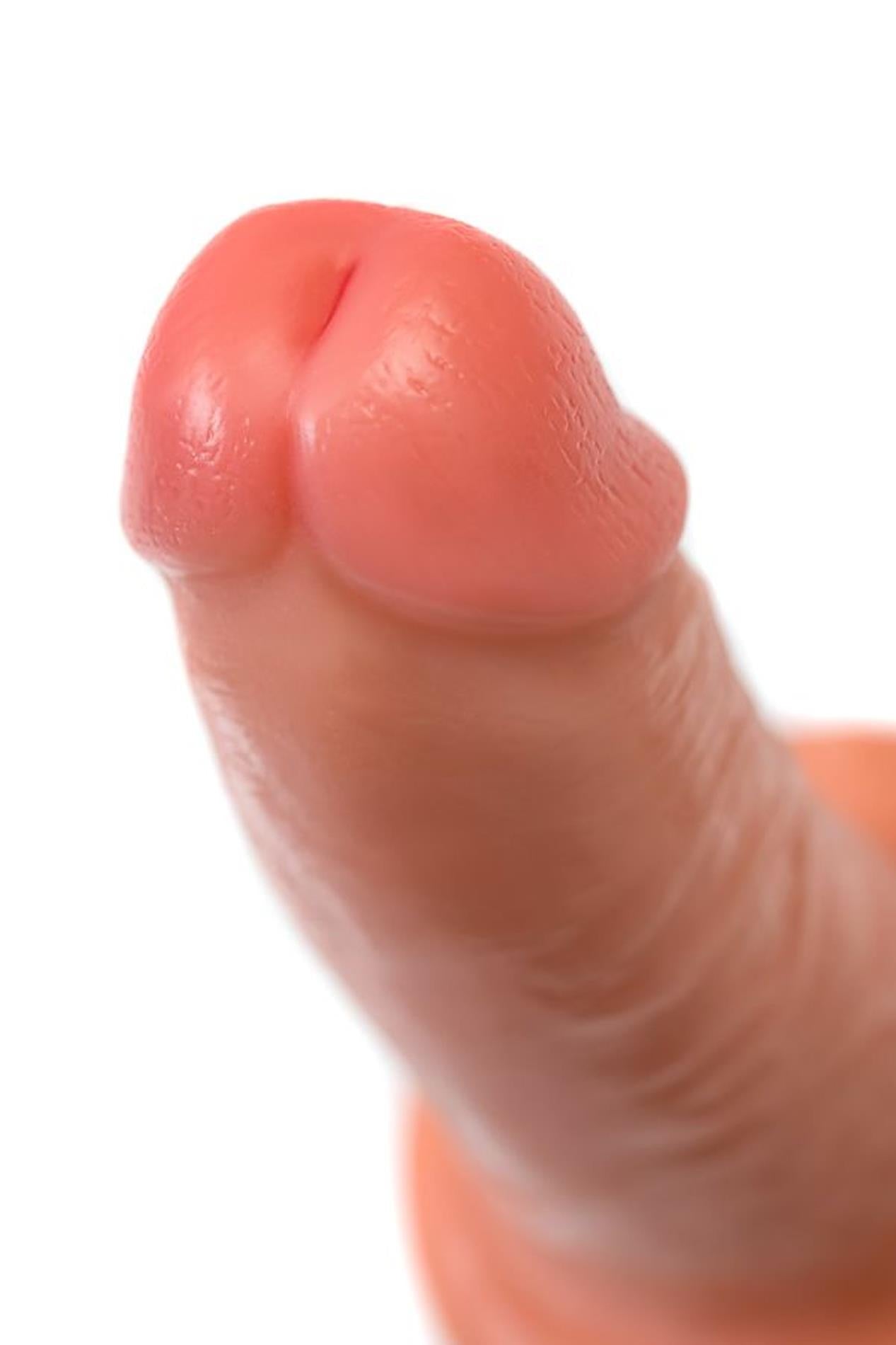 Dildo realist de culoarea pielii, calibru 14 cm, cu ventuză
