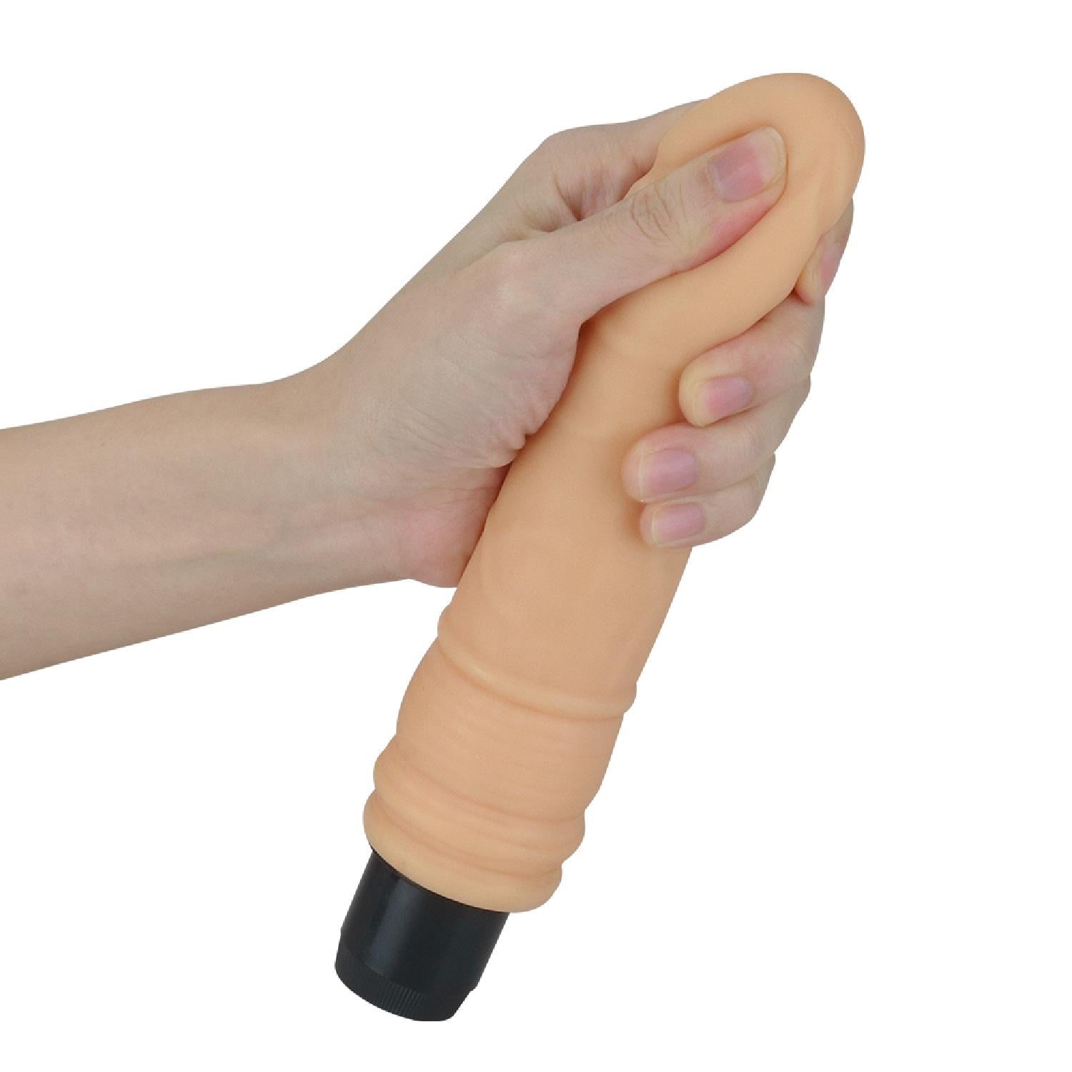 Vibrator realist Lovetoy Cyberskin, impermeabil, 20 cm
