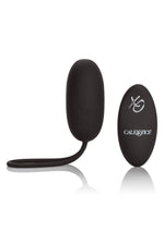 Ou vibrant Calexotics cu telecomandă, silicon, negru