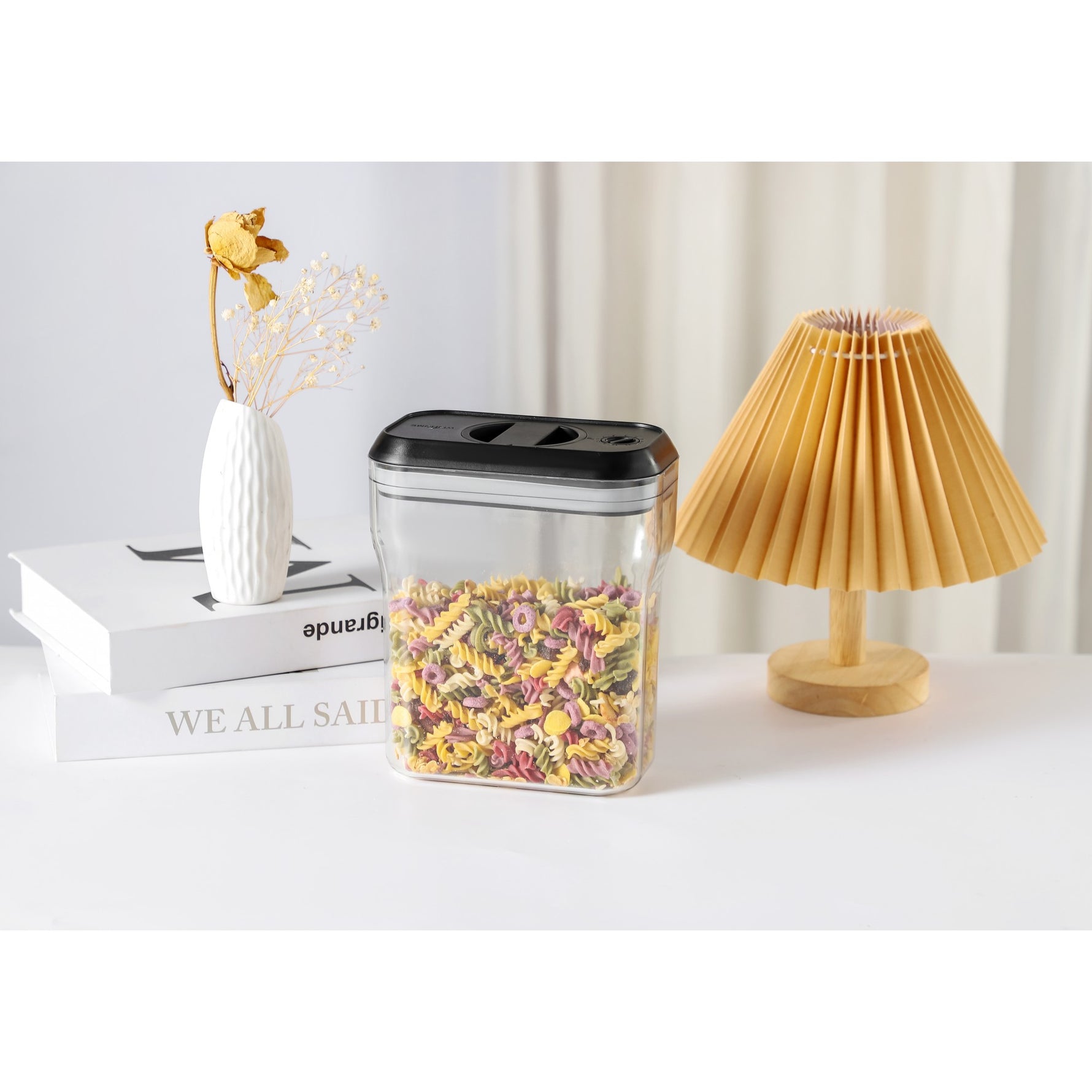Recipient din Plastic, Flippy, pentru Alimente/Obiecte, Inchidere Ermetica Rotire 90 grade, 2l, 20.5 x 10.5 x 27 cm,