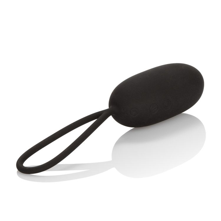 Ou vibrant Calexotics cu telecomandă, silicon, negru