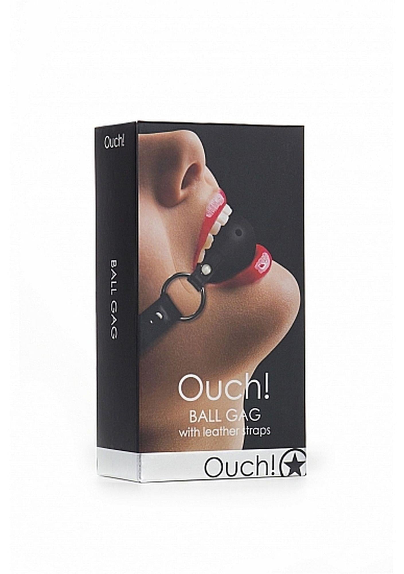 Căciulă cu bilă din piele Ouch, neagră, reglabilă