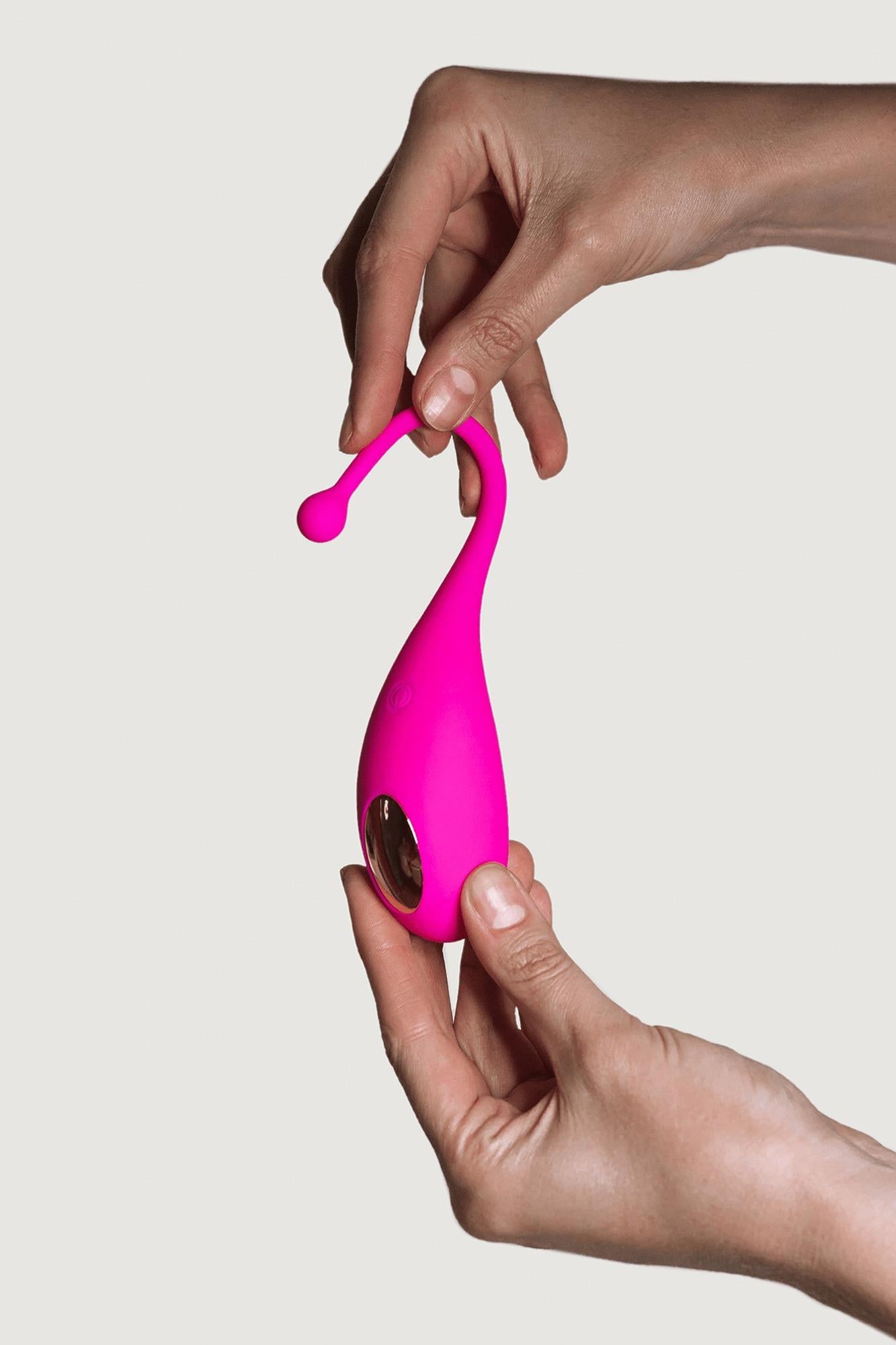 Palpitații Fuchsia (vibrator huevo + aplicație)