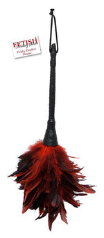Jucărie Frisky Fetish Fantasy cu pene 36 cm