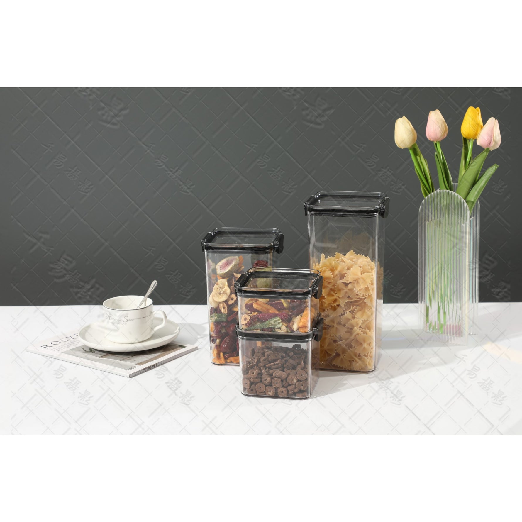 Recipient din Plastic, Flippy, pentru Alimente/Obiecte, Inchidere Ermetica, 10.2 x 6.6 cm, 460 ml, Transparent