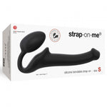 Strapon fără bretele flexibil semi-realist Straponme negru M 17 cm