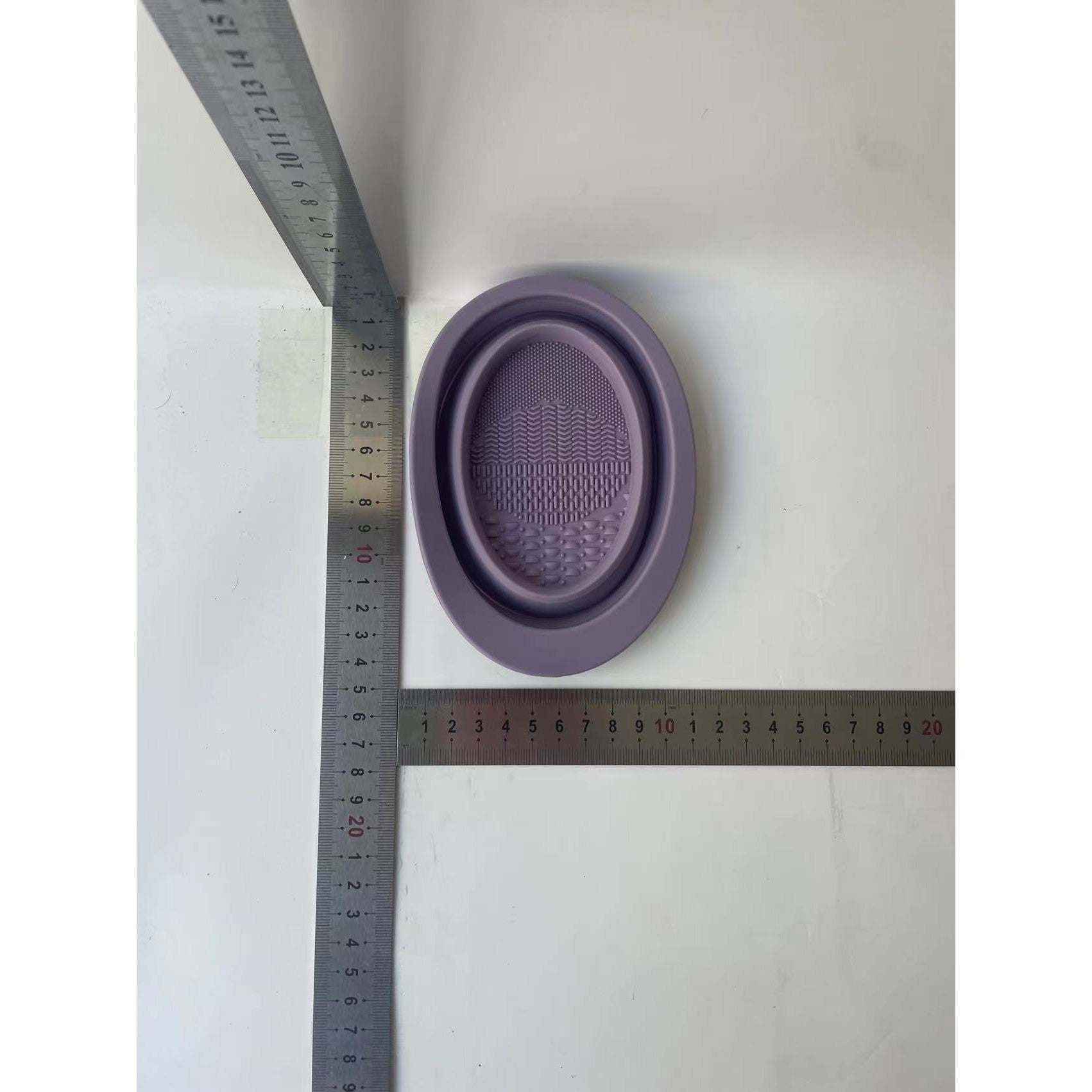 Accesoriu din silicon pentru curatarea accesoriilor makeup, pensule, buretei, 14.5 x 11,5 cm, 2 moduri de utilizare,
