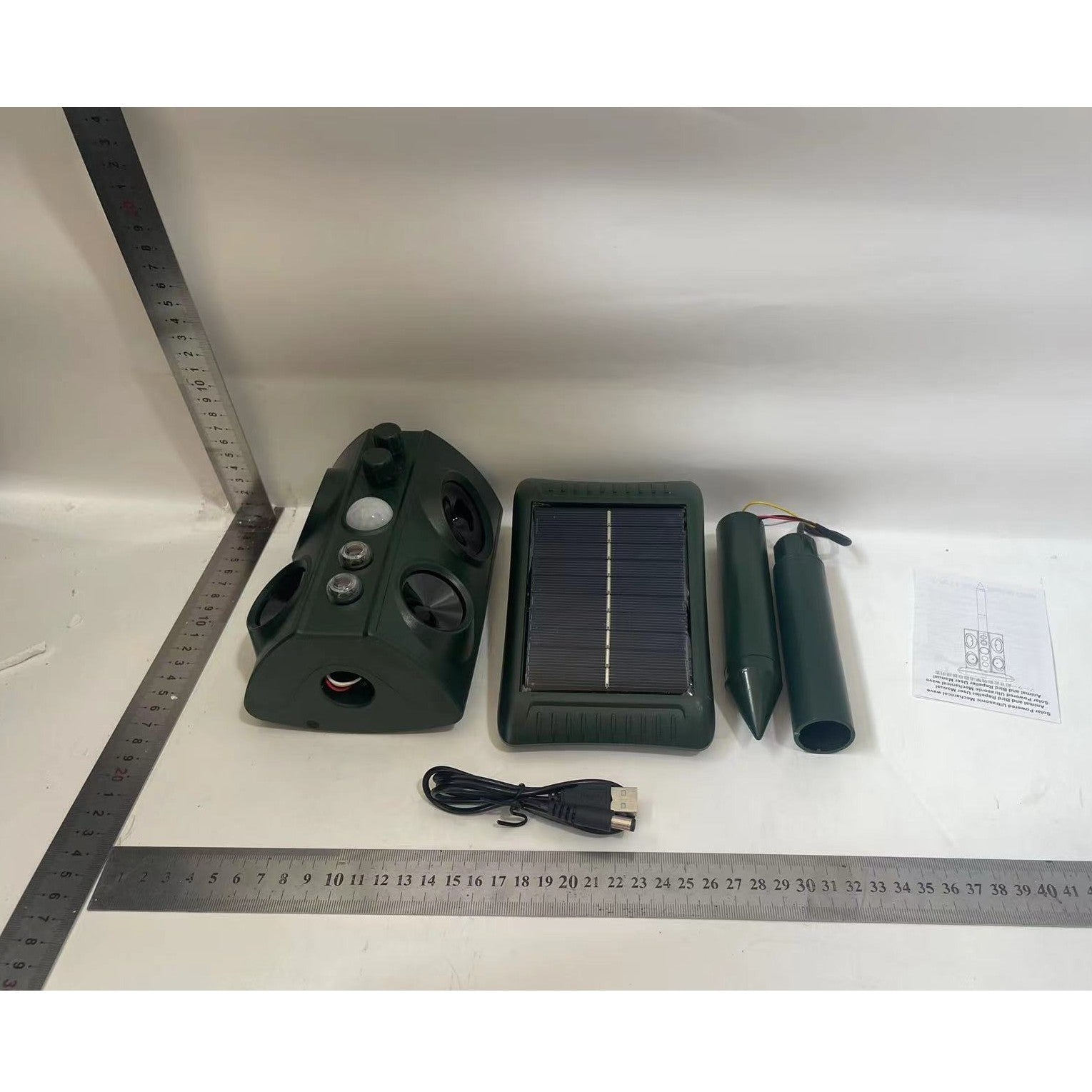 Aparat Solar LED cu Ultrasunete, Flippy, Repelent pentru Animale Mari si Mici, Lumina Rosie si Alba, Anti Rozatoare,