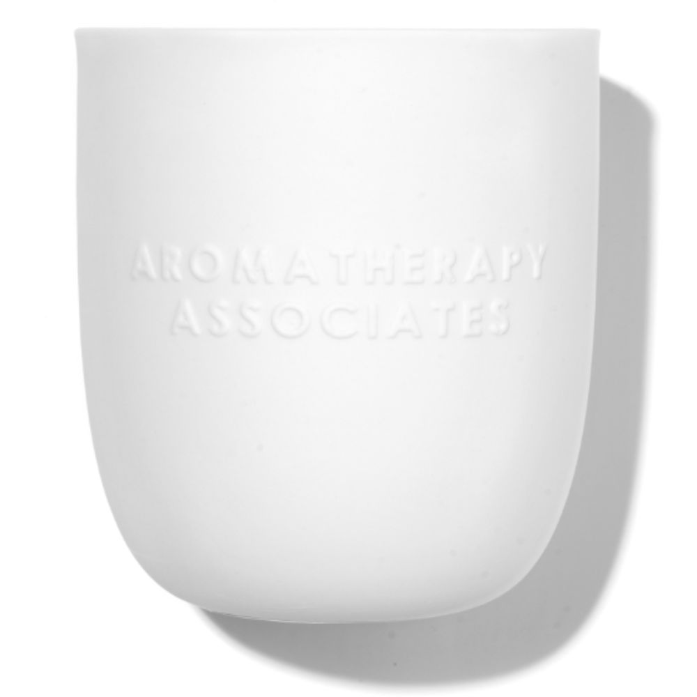 Aromatherapy Associates, Forest Therapy, Lumânare parfumată, 200 g - Olmarkt