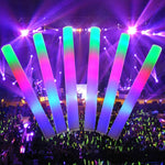 Bagheta cu Led, Flippy, din Burete, cu Baterii, Lumina Multicolora, 48 x 4 cm, Alb