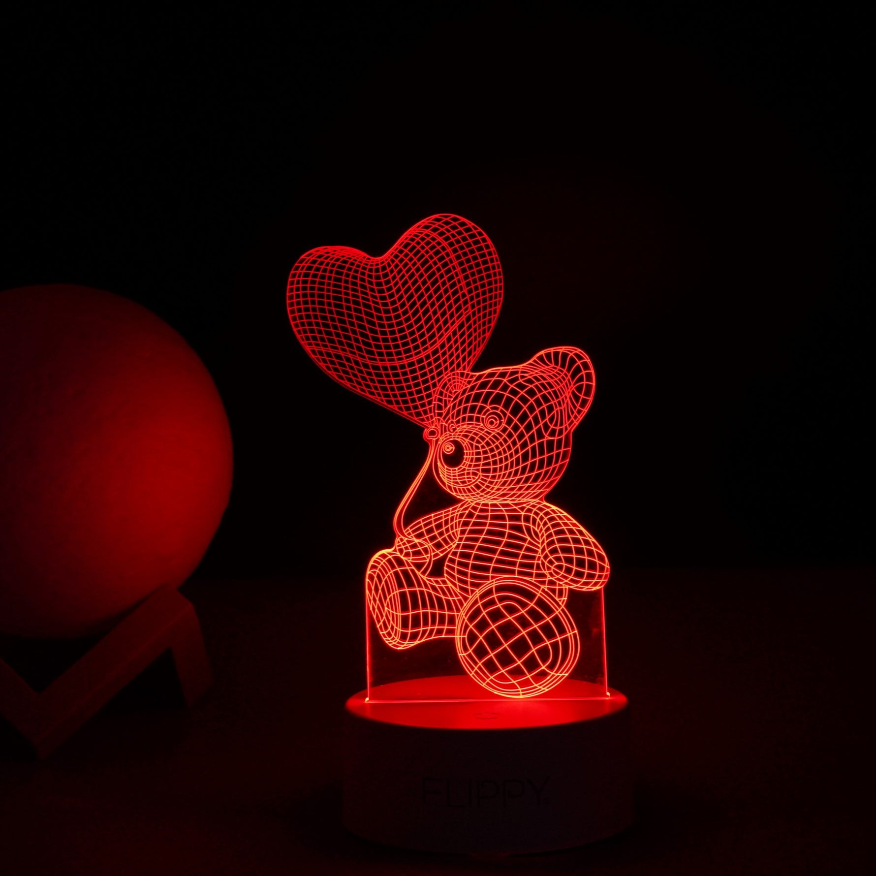 Lampa LED decorativa, Flippy, 3D, Ursulet cu balon inima, cu telecomanda, doua moduri de alimentare USB si baterii, 20