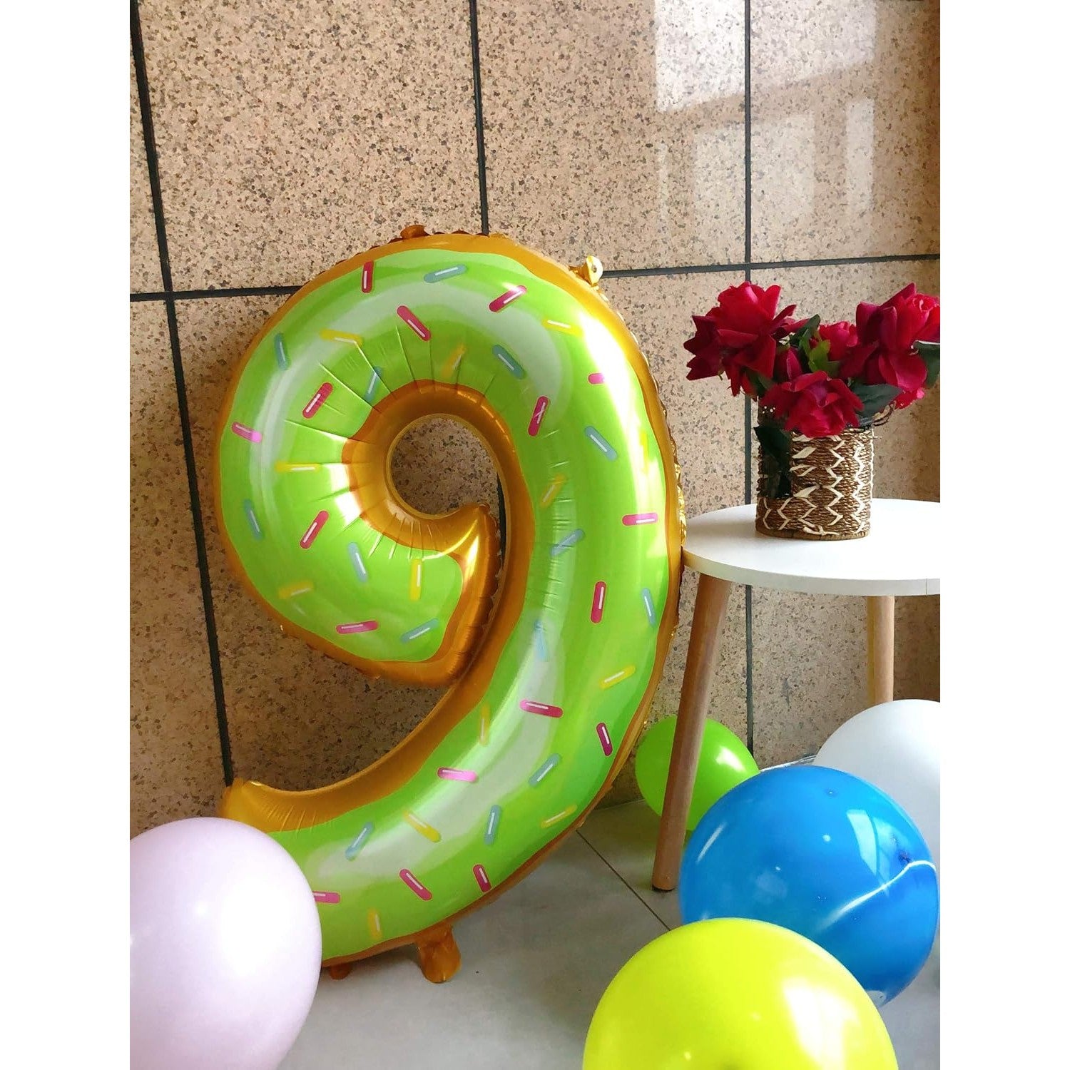 Balon din Folie Metalizata Flippy, Figurina Cifra, Imprimeu Gogosi, Tema Aniversare 100 cm, Ambalaj Individual, Pai
