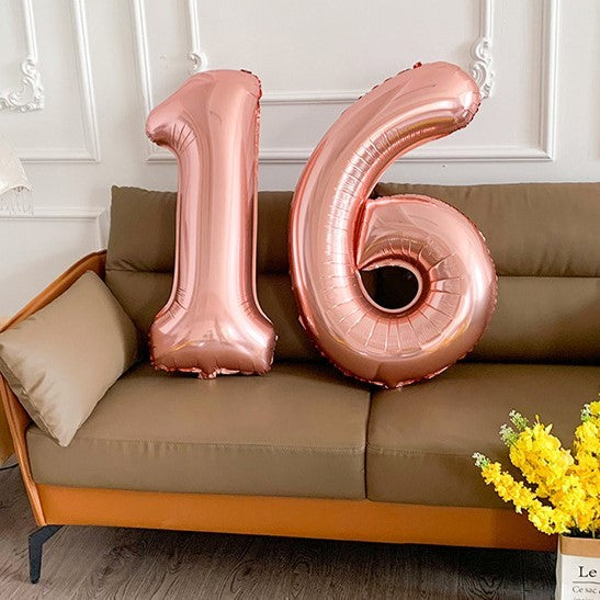 Balon din Folie Metalizata Flippy, Figurina Cifra, Tema Aniversare 40 cm, Ambalaj Individual, Pai inclus, Umflare cu