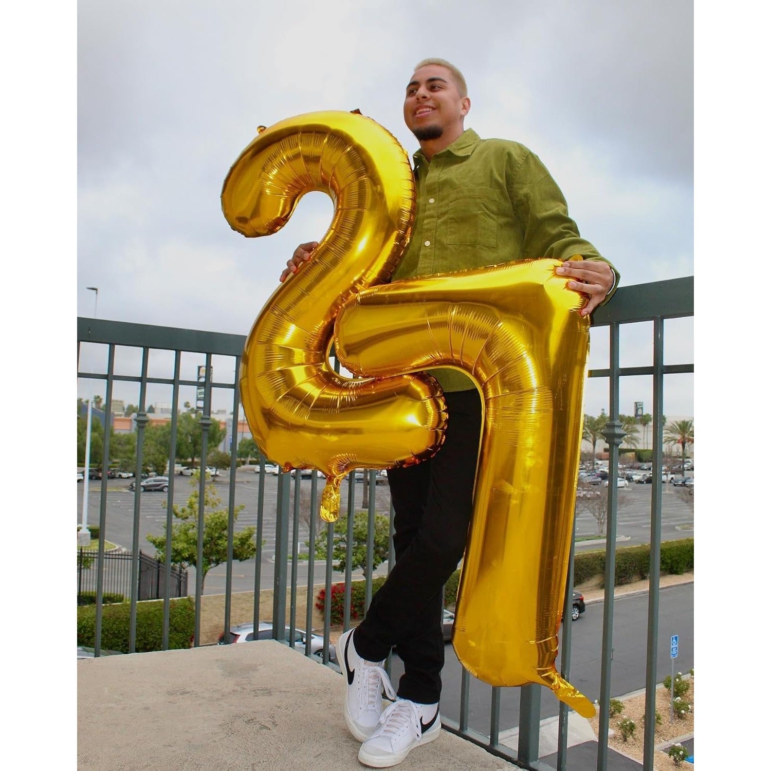 Balon din Folie Metalizata Flippy, Figurina Cifra, Tema Aniversare 80 cm, Ambalaj Individual, Pai inclus, Umflare cu