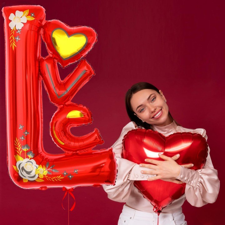 Balon din Folie Metalizata, Flippy, Figurine, Model LOVE, Tematica Iubire, 110x64 cm, Ambalaj Individual, Pai Inclus,