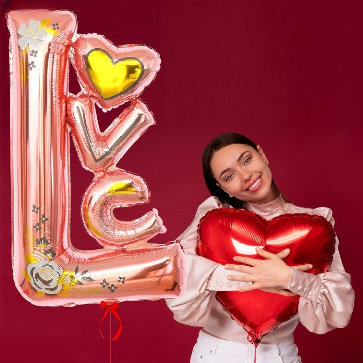 Balon din Folie Metalizata, Flippy, Figurine, Model LOVE, Tematica Iubire, 110x64 cm, Ambalaj Individual, Pai Inclus,