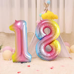 Balon din Folie Metalizata Gradient Flippy, Figurina Cifra, Tema Aniversare 100 cm, Ambalaj Individual, Pai inclus,
