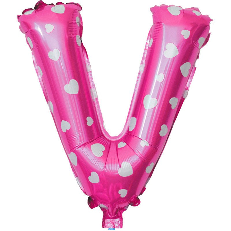 Balon Folie Metalizata Litera V, Flippy, 40 cm, Cu Imprimeu Inimioare, Umflati cu Heliu sau Aer, Ambalaj Individual,