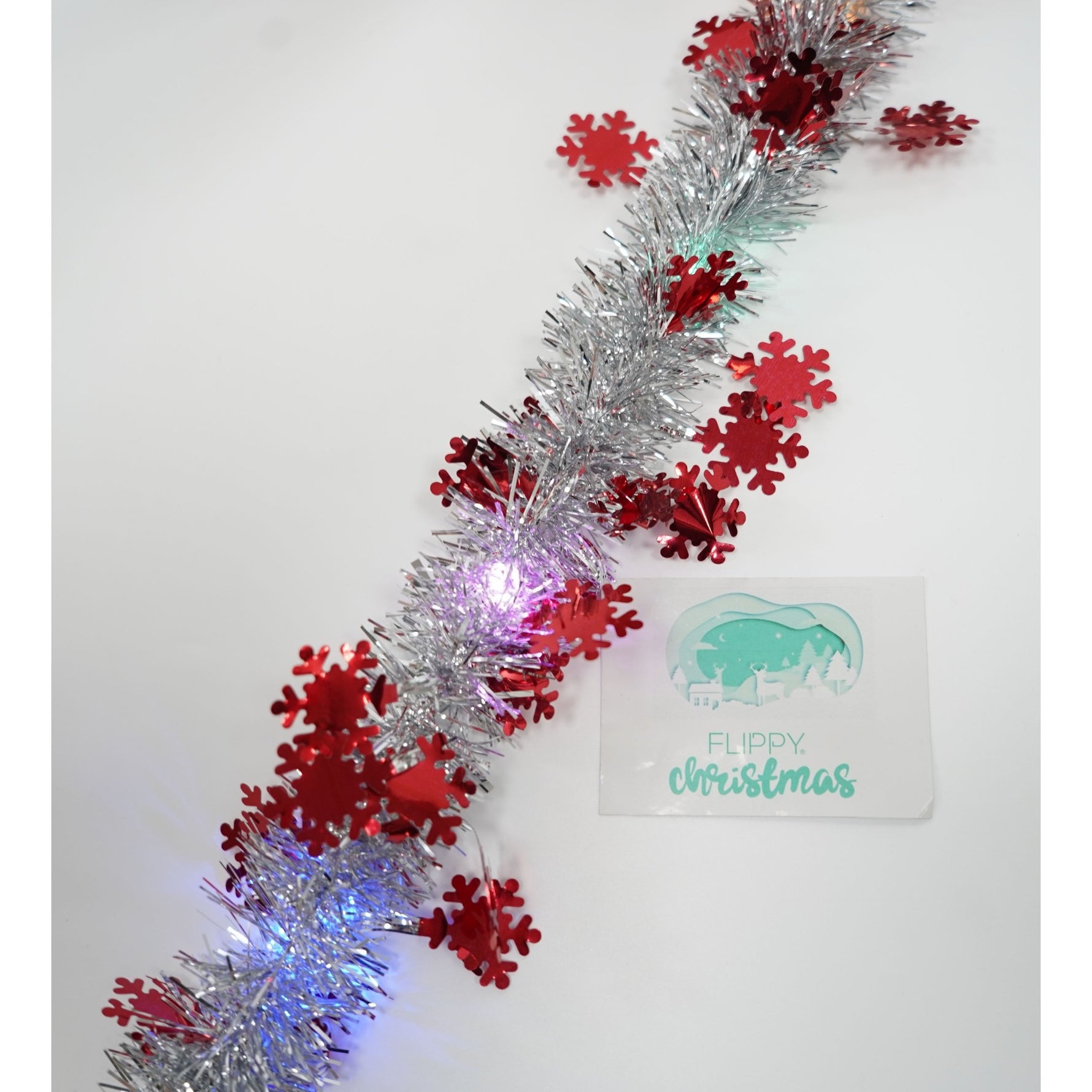 Beteala Craciun cu LED, Rosie, model cu fulgi de nea, 2 m x 5 cm, PVC, Sir, Artificiala, Flippy