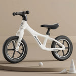 Bicicleta pentru Copii, Flippy, Fara Pedale, Pentru 2-6 Ani, 2 Roti Silentioase, Sa Reglabila 43 - 58 cm, din Plastic