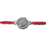 Martisor tip Bratara cu Pandantiv Metalic, Jolie, cu Snur Textil Rosu Impletit, Model Fata Zambitoare, Dimensiune