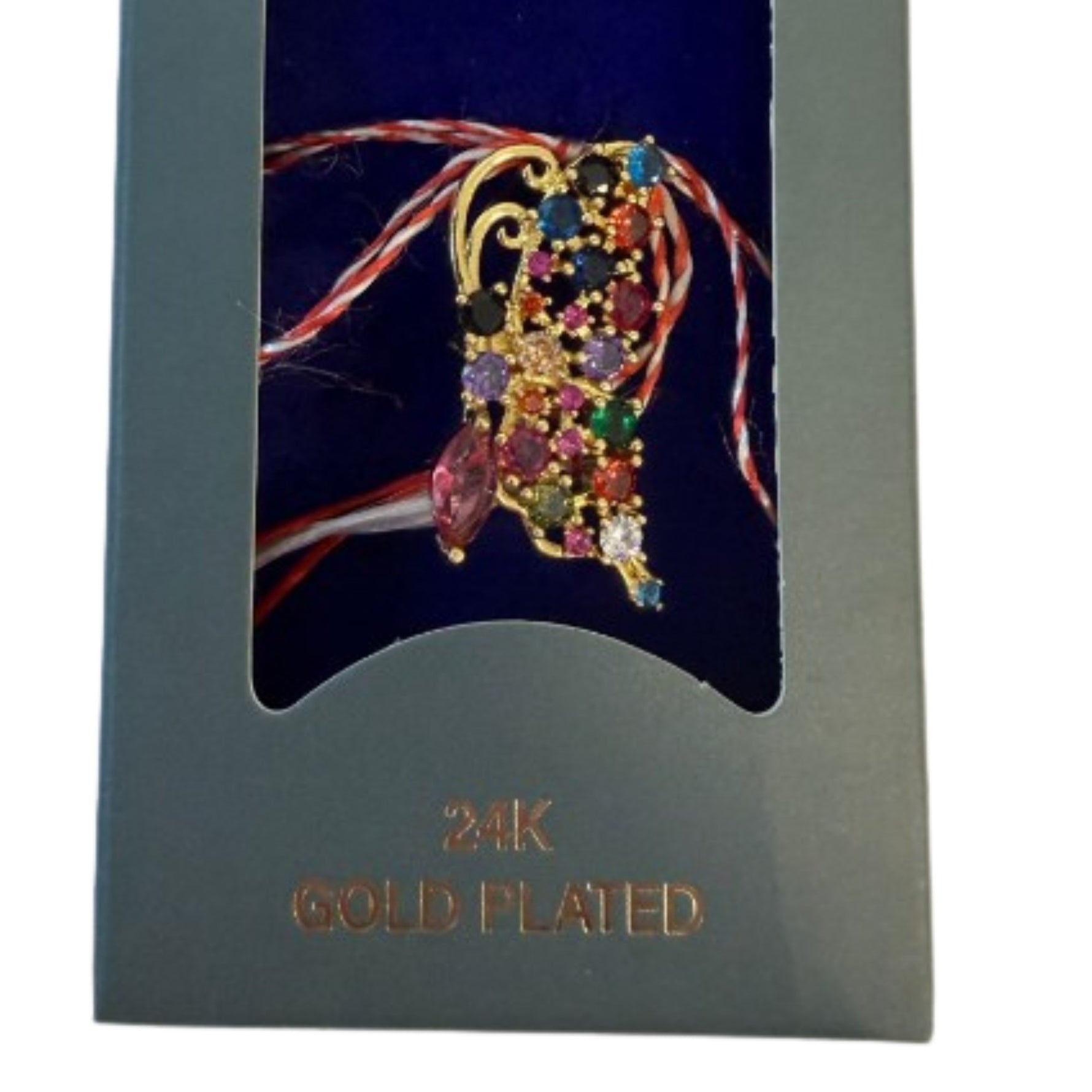 Martisor cu Brosa Placata cu Aur 24K, Jolie, Ambalaj Carton cu Design, Material Metal, Dimensiune Brosa 2.5-3cm,