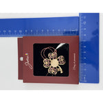 Brosa Vintage, Jolie, Material Metal, Ambalaj Carton, Dimensiune Brosa Aproximativ 4-6 cm, Model Trifoi cu Patru Foi,