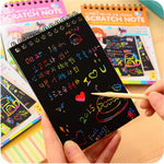 Caiet cu fise razuibile Flippy, DIY Magic Scratch, 12 File, Curcubeu, Creion din Lemn, Cartonase negre, 14.5 x 10 cm,