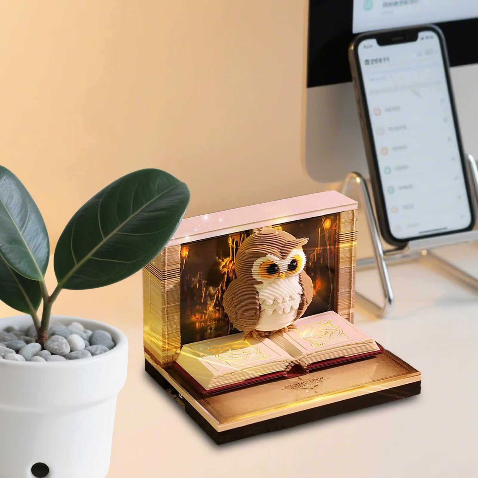Calendar Interactiv 3D 2026, Flippy, Calendar de Sculptura cu Luminite LED, Bufnita Magic World, pentru Copii, Calendar