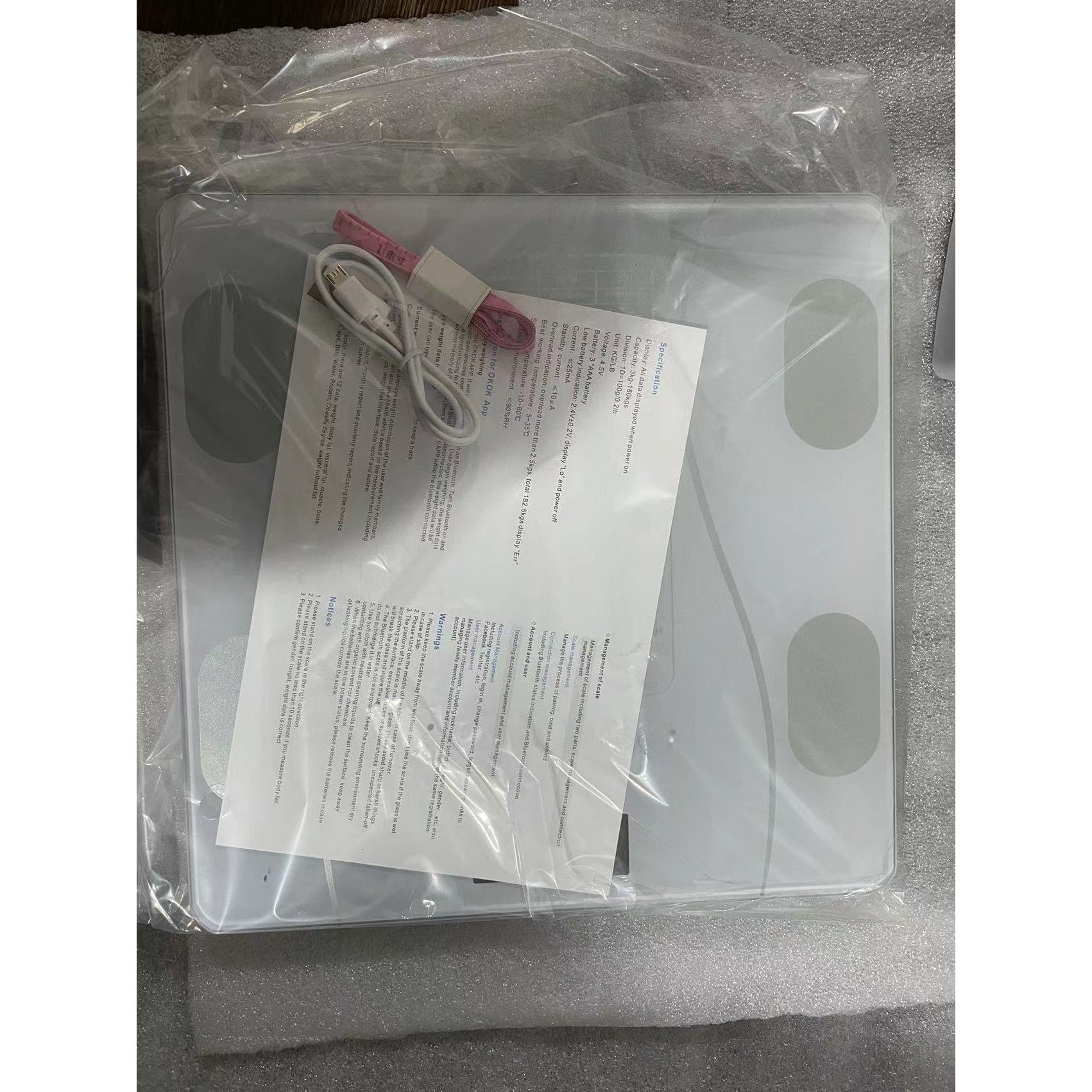 Cantar Electronic Inteligent De Baie Flippy Cu Aplicatie Smart, Corporal, Ecran Digital Iluminat, Termometru, Suporta