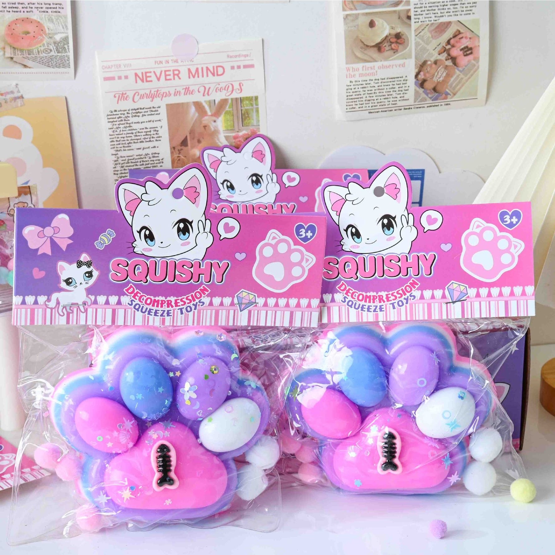 Jucarie Antistres Squishy, Flippy, cu Revenire Lenta, Model Labuta de Pisica, cu Pestisor, 220g, 12.5 x 10.5 cm Squeeze