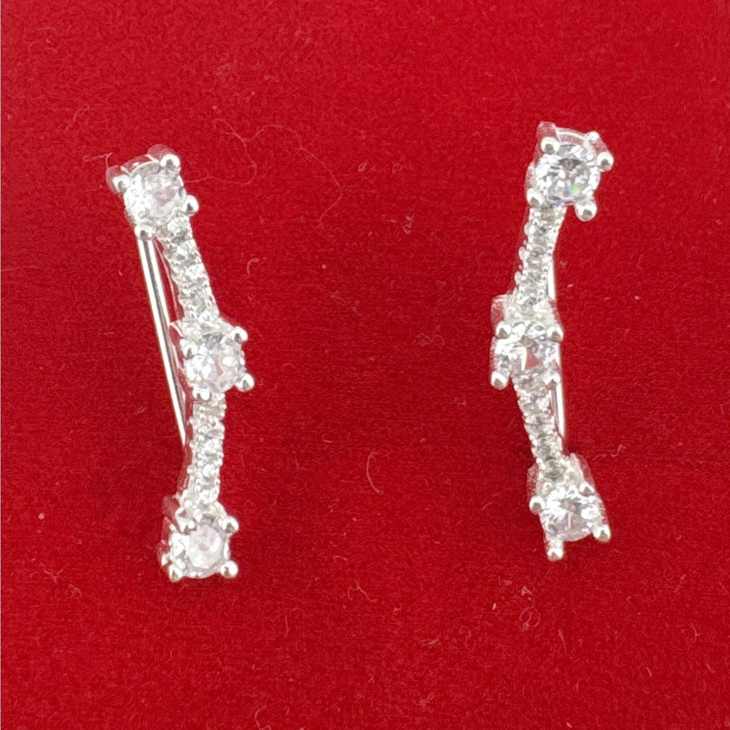 Cercei din Argint 925, Jolie Silver, pentru Dama, Model Bagheta pe Lob cu Pietre, 2.37 g, Design Fin si Romantic,