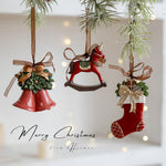 Decoratiune de Craciun, Flippy, pentru Brad, Model Clopotei, 8 x 7 cm, din Rasina, Multicolor