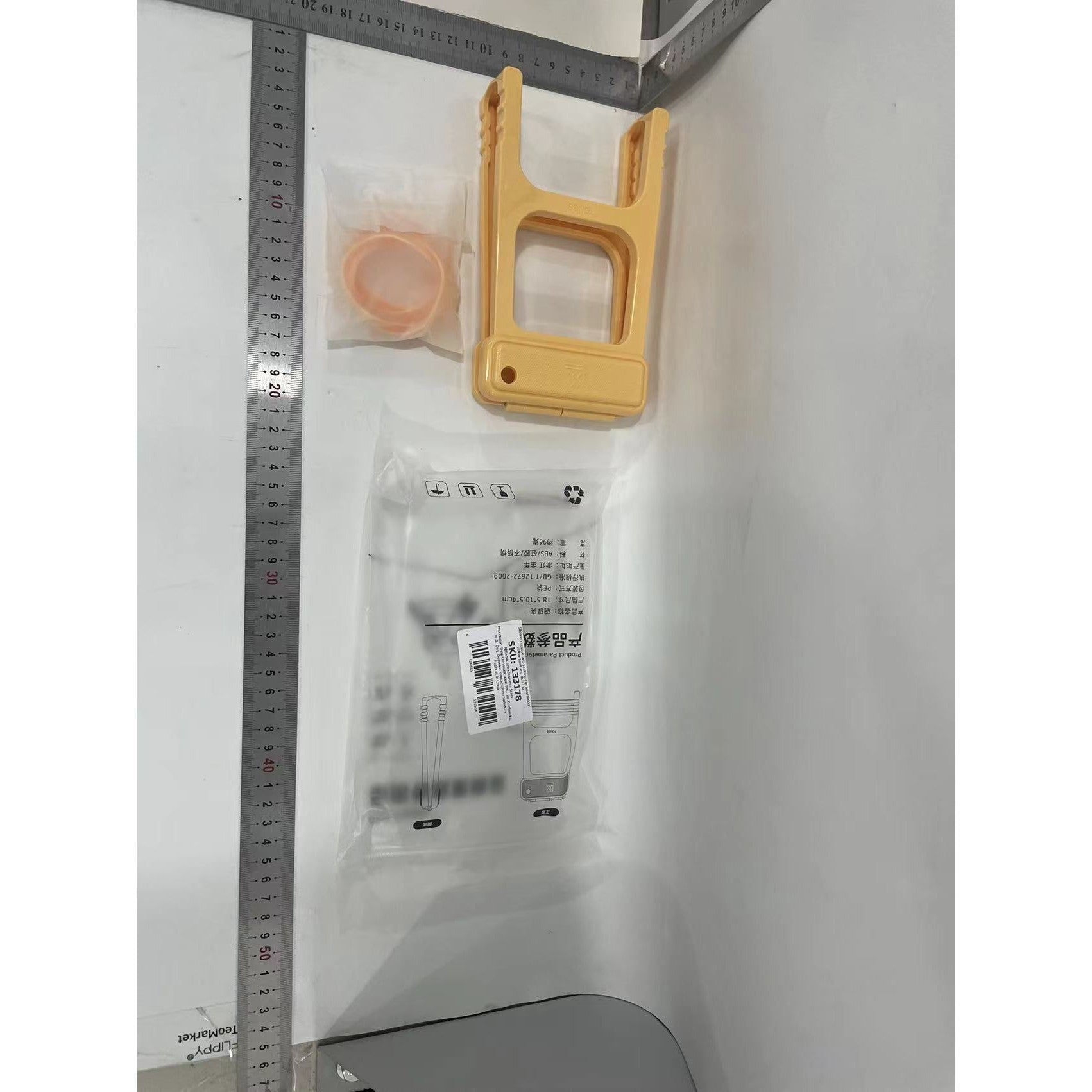 Clema pentru Boluri, Flippy, Anti-Alunecare, din ABS si Silicon, Extindere, pentru Oale, Tigai, de Uz Casnic, Rezistent