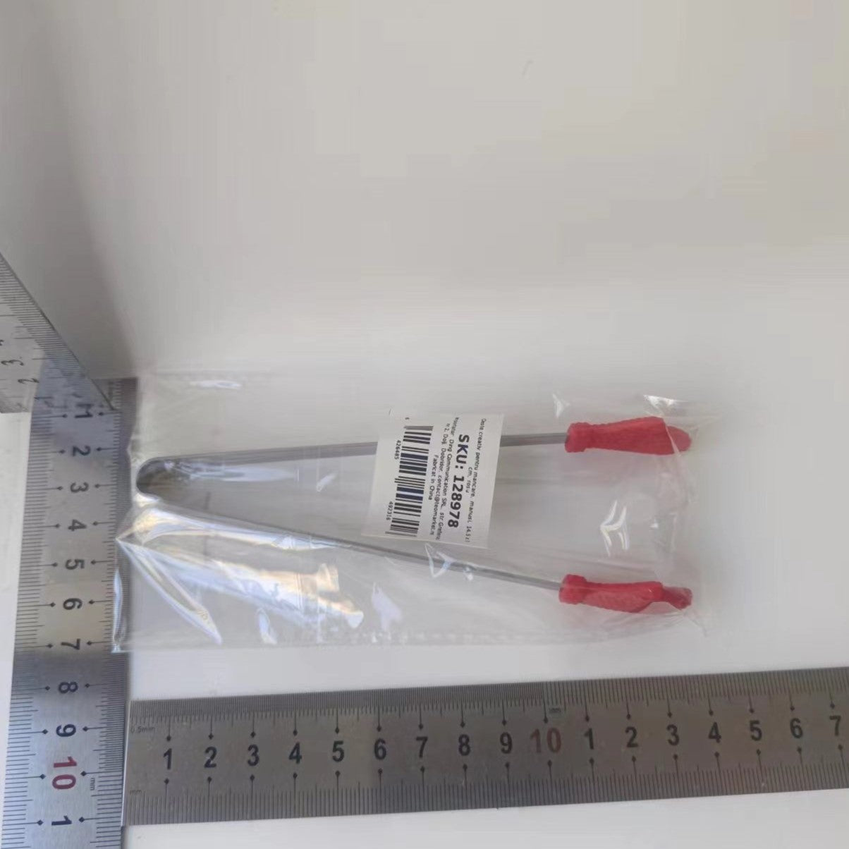 Cleste Creativ pentru Mancare, Flippy, Model Manusi din Silicon, 14.5x3 cm, Rezistent la Temperaturi Inalte si