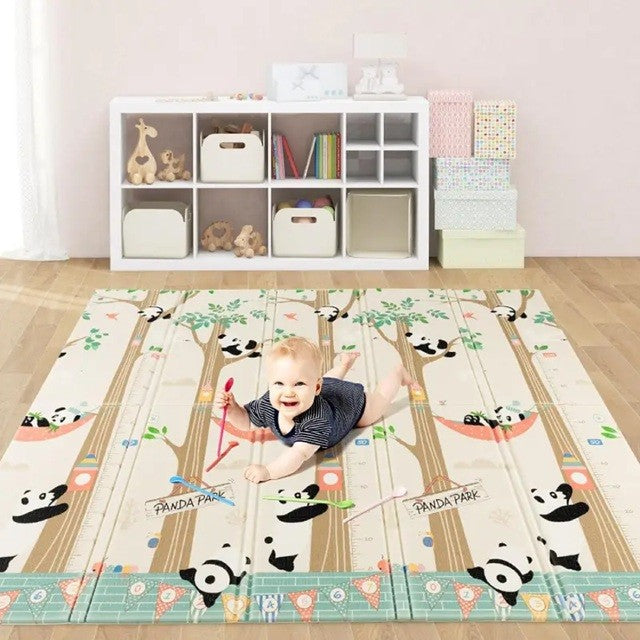 Covoras pentru Copii, Flippy, cu 2 Fete, Model Panda/Party, din XPE+PE, Impermeabil, Antiderapant, Protectie Termica,