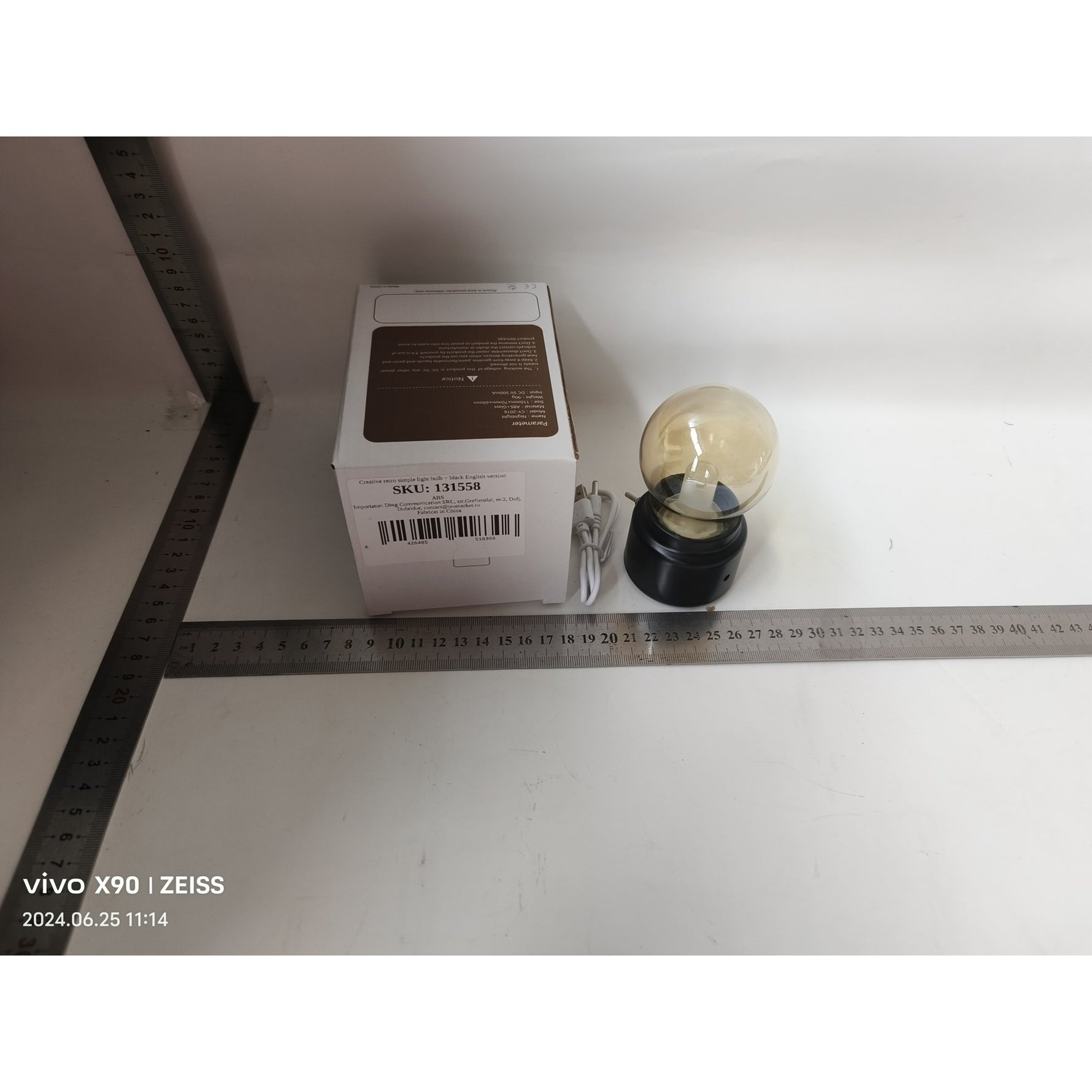 Lampa LED Decorativa sub forma de Bulb, Retro pentru interior, Negru/ Transparent, 5 V, 500 mA, ABS, Lumina Calda,
