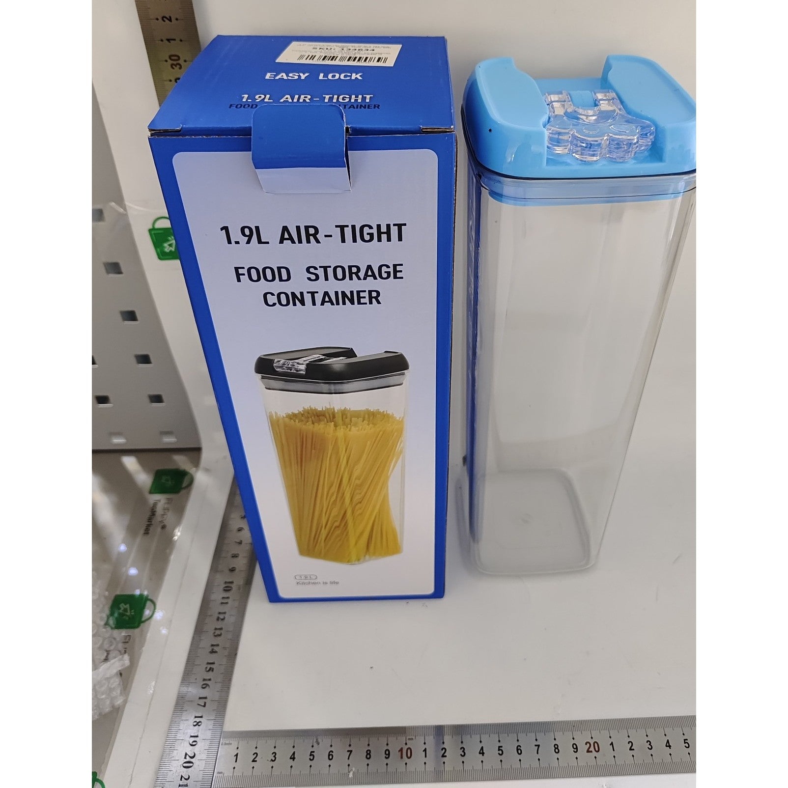 Cutie de Depozitare Alimente, Flippy, 1.9L, Capac Albastru, din PP+PET, Inchidere Ermetica, 10 x 10 x 30.5 cm,