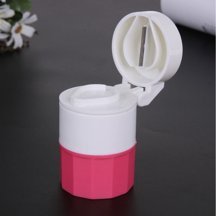 Cutie Pastile Multifunctionala, Flippy, 4 in 1, Pahar Apa, Taiere, Sfaramare, Depozitare, Compact, ABS cu Lama din