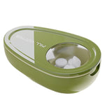 Cutie Taiat Pastile si Depozitare Medicamente, Flippy, Verde, 8x5x2.65 cm, Compacta si Portabila, Ideala Pentru