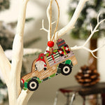 Decoratiune de Craciun din Lemn, Flippy, cu Snur pentru Agatare in Brad, Model Masina lui Mos Craciun, Scris Merry