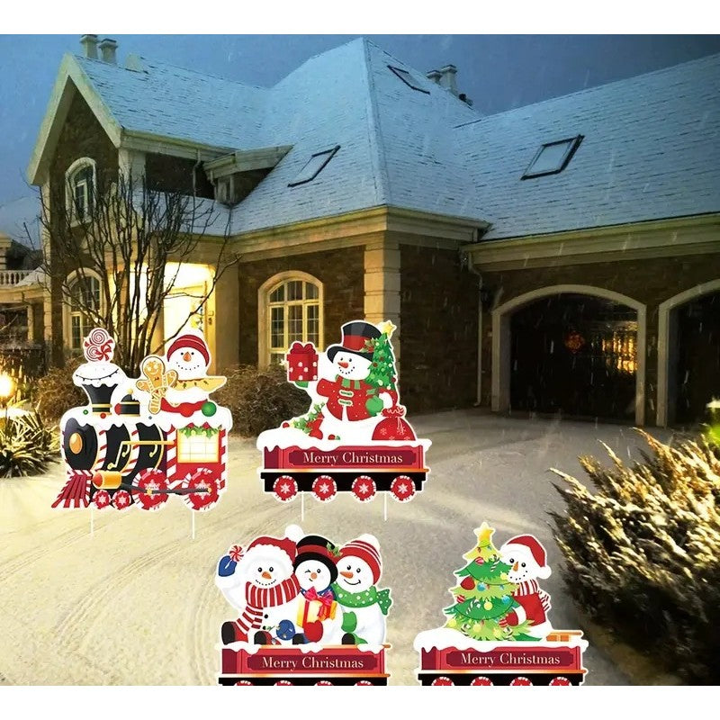 Decoratiune de Craciun, Flippy, pentru Gradina, Tip Trenulet, 4 Figurine + Bete de Infipt in Pamant, din Plastic,