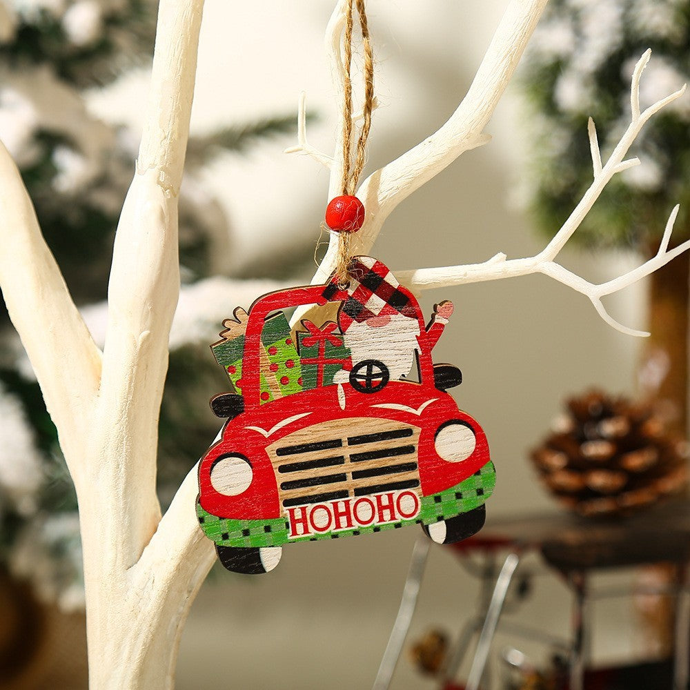 Decoratiune de Craciun din Lemn, Flippy, cu Snur pentru Agatare in Brad, Model Masina lui Mos Craciun, Scris HoHoHO,