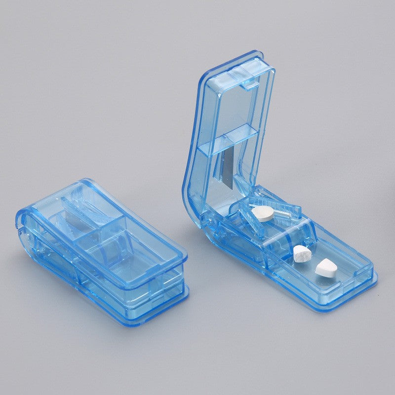 Dispozitiv pentru taiat sau sfaramat medicamente Flippy, material non-toxic, portabil, albastru